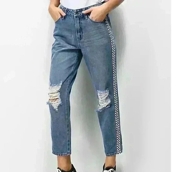 Empyre Denim - Empyre Eileen Checkered Striped Medium Wash Mom Jeans Size 0 Zumiez Distressed